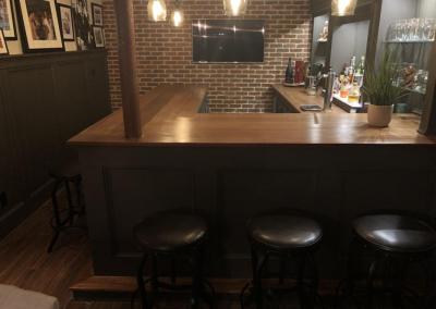 u shaped basement bar